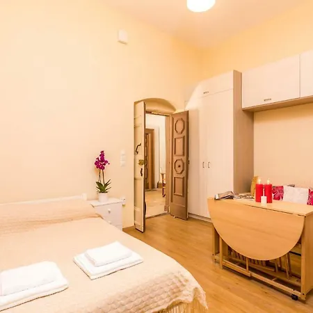 Apartament Kantouni Bizi